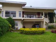 Villa Fiedo with Mountain View