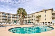 Hilton Head Island Condo with Ocean Views!