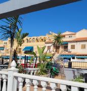 House with roof terrace