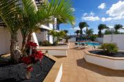 Impeccable 2 Bed Apartment No 2 in Playa Blanca