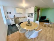 Top Saint-Denis-de lʼHôtel Top Saint-Denis-de lʼHôtel