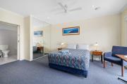 Top Port Lincoln