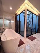 Top Bangkok