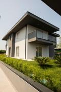 Marali Lake Apartments di ENRICA BIANCHERA