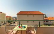 Awesome Apartment In Makarska With Wifi