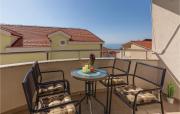 Amazing Apartment In Makarska With 2 Bedrooms And Wifi