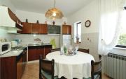 Nice Apartment In Porec With 3 Bedrooms And Wifi