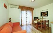 Awesome Apartment In Tar-vabriga With 2 Bedrooms And Wifi