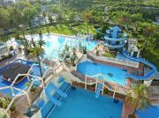 Benal beach suite II, estudio con parque acuático y vistas al mar.