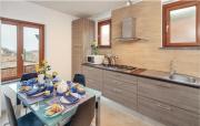 Beautiful Apartment In Pitelli -Sp- Beautiful Apartment In Pitelli -Sp-