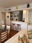 Apartment Arpoador Comfort - 3Qtos - Internet Fibra 200Mbps - 150m da Praia do Arpoador 300m e da de Ipanema e Copacabana