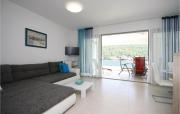 Stunning Apartment In Grebastica With 2 Bedrooms And Wifi