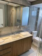 Apto Pé na Areia - Centro de Balneário Camboriú