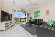 Charming CBD Apt 3bd 2bth - walk to Waterfront