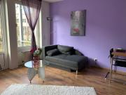 Modern and central, near Rhein & museums, fully furnished