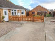 Bumble Bee Cottage Bumble Bee Cottage