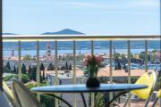 Jadran apartment with balcony and parking garage