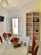 Top Megas Yialos-Nites