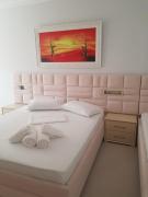 Top Himare