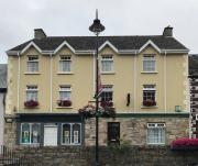 Paddy Macs Self Catering Holiday Bar