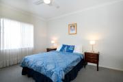 Top Port Elliot