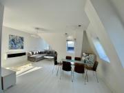 Penthouse 2 Bedroom Designer Apartment