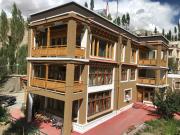 Top Leh