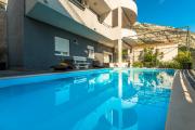 Holiday home Colis With Private Pool