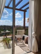 Ancient Paphos - cozy place next to the sea, marina, historical sites, buses, mall, and market