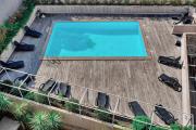 Agréable 2 pièces TERRASSE, PISCINE, Clémenceau A1B235