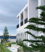 Top Renu Nakhon