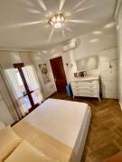 Top Vignola Mare Top Vignola Mare