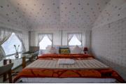 Top Chail