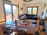 Apartamento en Llívia ideal 8 personas con piscina