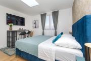 Sapphire Studio Apartment with FREE PRIVATE PARKING