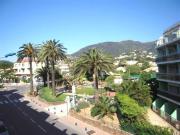 Appartement 2 pièces climatisé, 300m plages, piscine