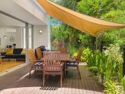 Maggies Beachfront Apartment 9