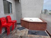 Vista mar, duplex a 20 mts praia do forte, banheira e wifi