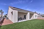 Bright Home with Yard, 4 Mi to Colorado River!