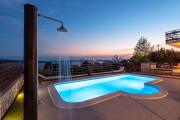 Holiday home Magic view with private heated pool