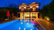 Blue - 4 Bedroom Holiday Villa in Hisarönü