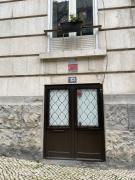 Retro M2 R4 - Lovely Double Room with Shared Bathroom