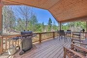Stunning Ruidoso Cabin with Private Hot Tub!