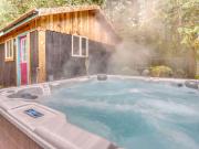 Hearthstone Retreat - Meredith Lodging