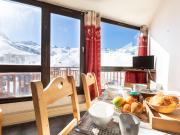 Apartment Trois Vallées 517 by Interhome