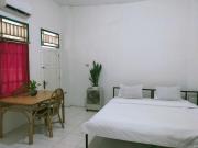 Ombai Guest House 27 Syariah Mitra RedDoorz