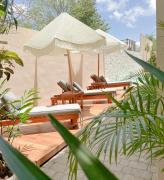 La Veleta luxury condos