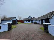 Lindas Retreats Self catering accommodation 1 bedroom cottage or 3 bedroom House