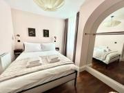 Redland Suites - Apartment 3