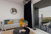 SOHO 18 Apartment by Renters Prestige